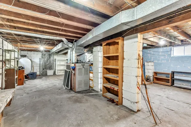 $257,400 | 96 Lyons Street, Springfield, MA 01151