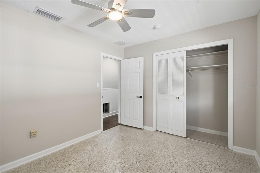 3053 Greenmount Road Orlando, FL 32806 - Photo 19 of 39