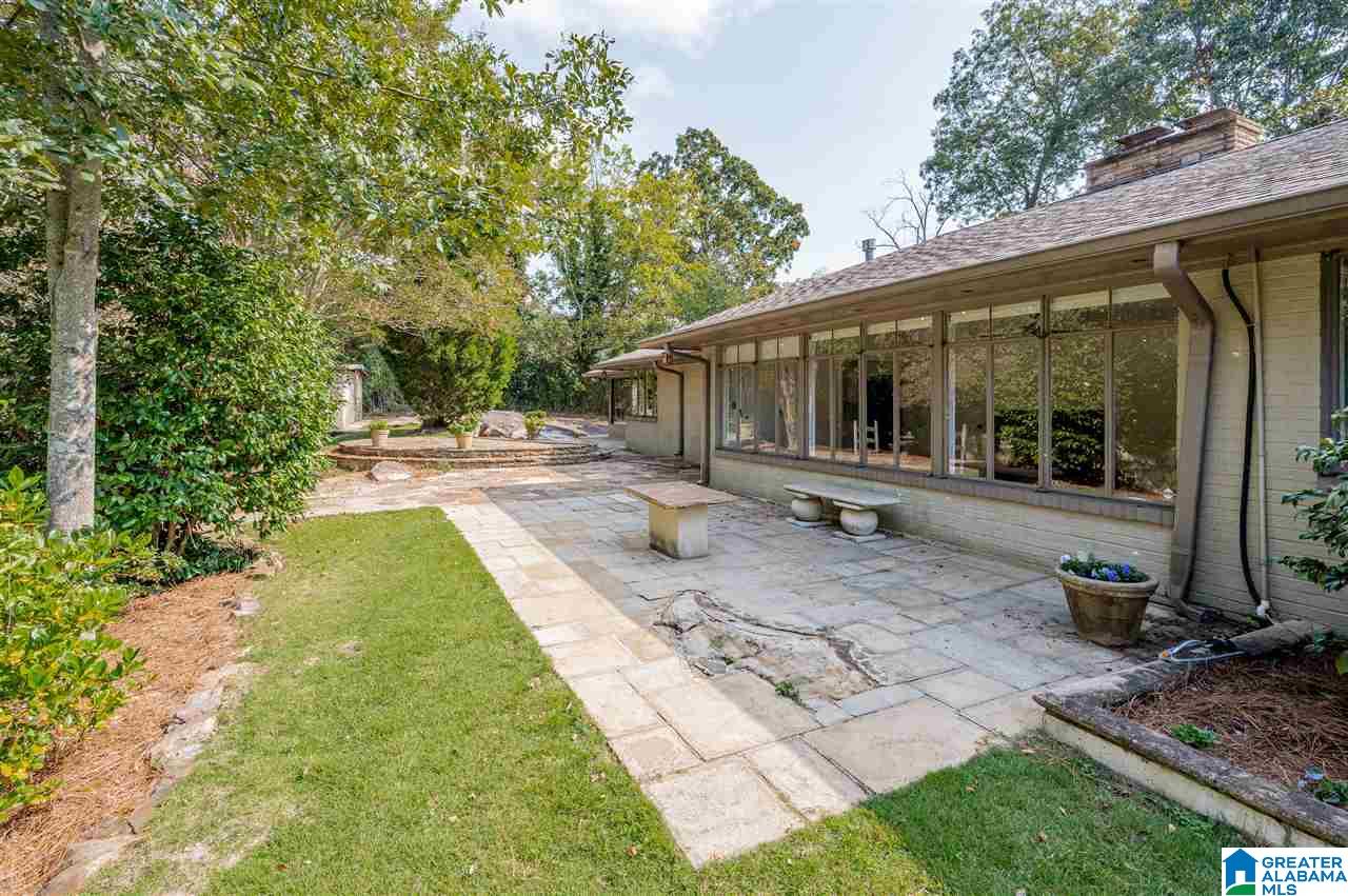 2716 Woodridge Road Birmingham, AL 35223 - Photo 28 of 37