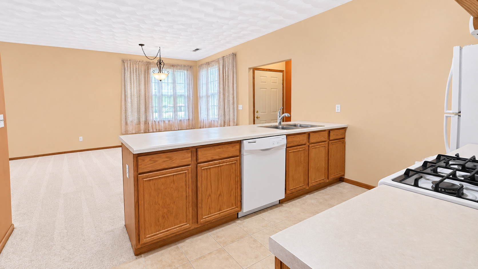 10152 Monarch Road, Unit 3 Roscoe, IL 61073 - Photo 16 of 47 Gallery Image 16