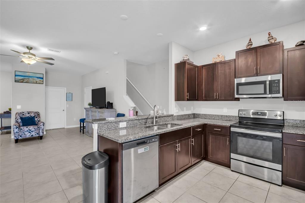 8512 Reedville Street New Port Richey, FL 34654 - Photo 6 of 27
