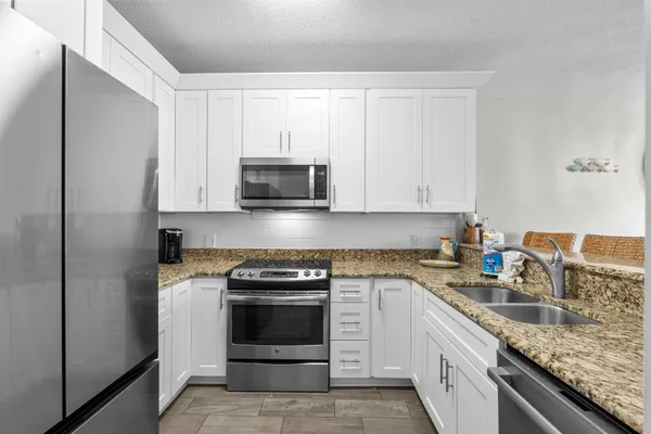 $750,000 | 1020 Ocean Boulevard South, Unit B, Surfside Beach, SC 29575