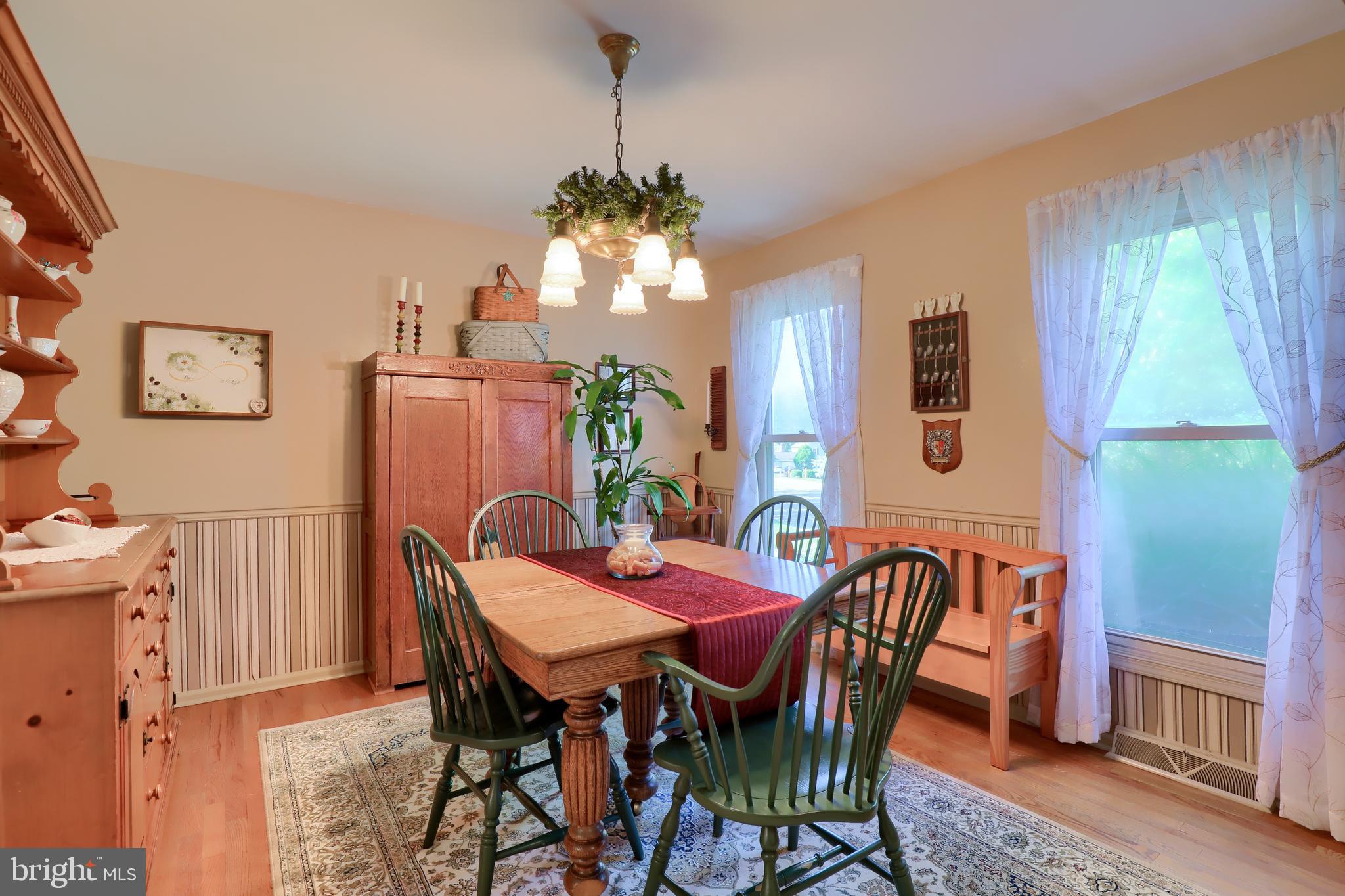 135 Ridings Way Lancaster, PA 17601 - Photo 11 of 50 Dining Room-Hardwood Floors