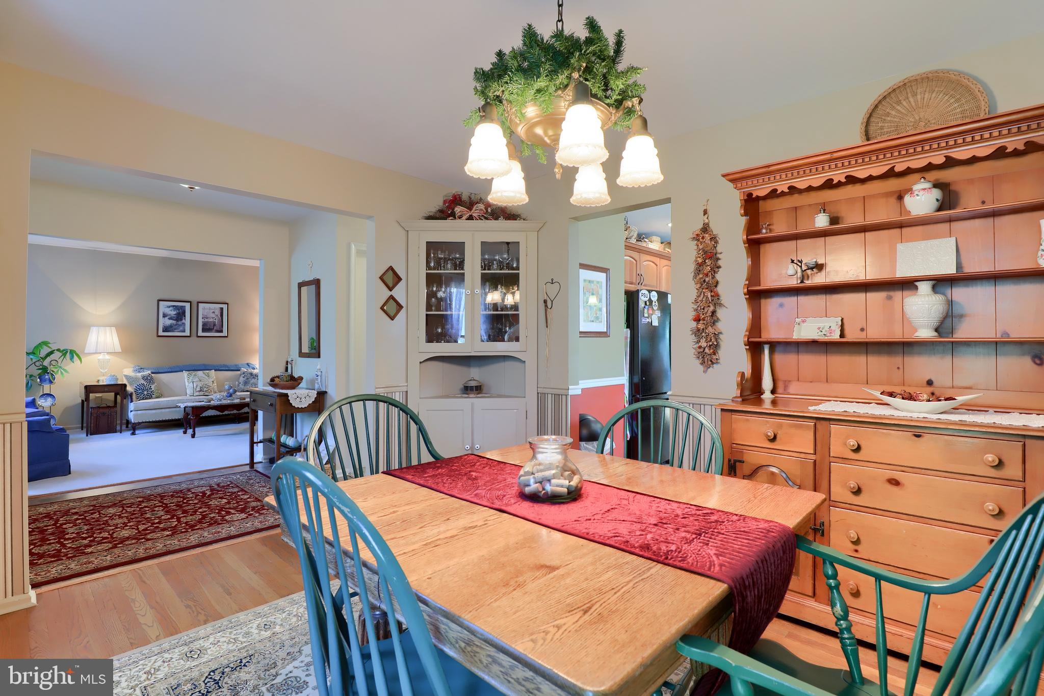 135 Ridings Way Lancaster, PA 17601 - Photo 13 of 50 Dining Room-Built-Ins