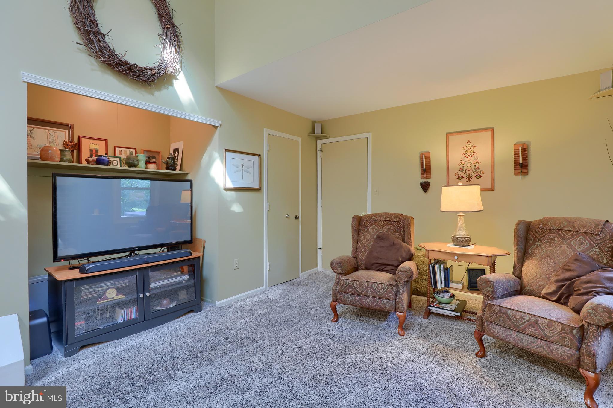 135 Ridings Way Lancaster, PA 17601 - Photo 25 of 50 Family Room