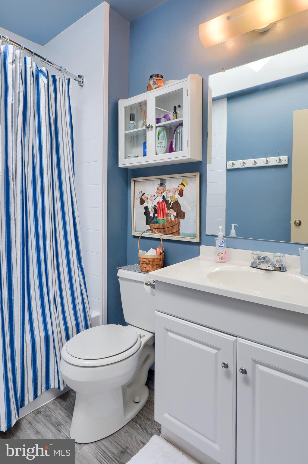 135 Ridings Way Lancaster, PA 17601 - Photo 28 of 50 HAlf Bath