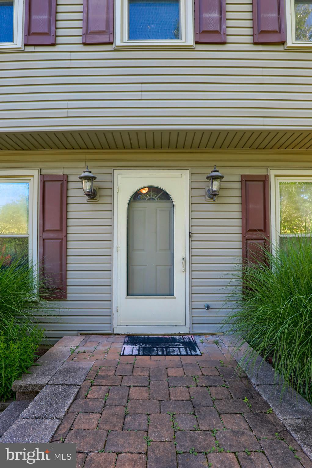 135 Ridings Way Lancaster, PA 17601 - Photo 4 of 50 Entrance