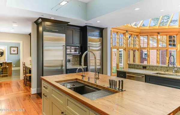$5,250,000 | 107 Linden Trail, Aberdeen, NC 28315