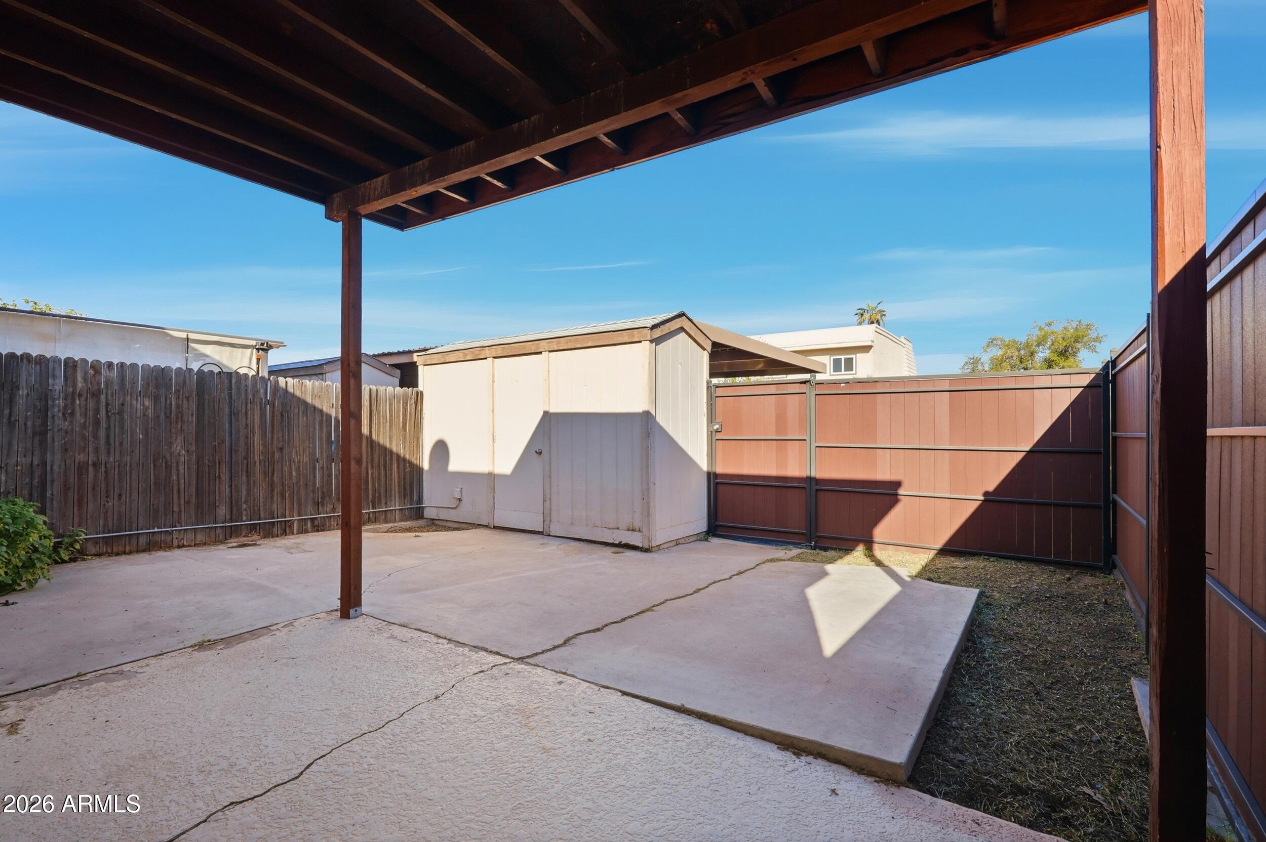 1033 East Bendix Drive Tempe, AZ 85283 - Photo 23 of 31