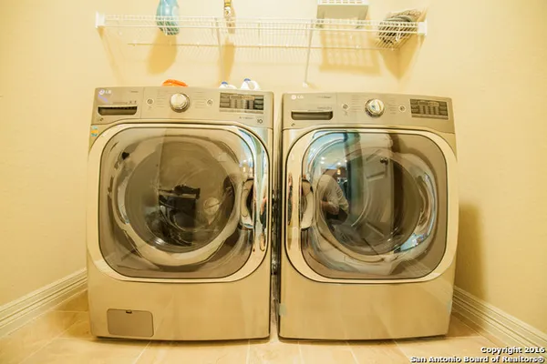 $2,295 | 2712 Scarlet Tanger, New Braunfels, TX 78130