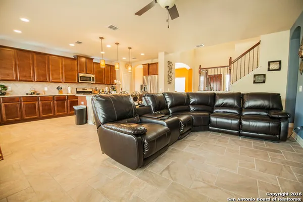 $2,295 | 2712 Scarlet Tanger, New Braunfels, TX 78130