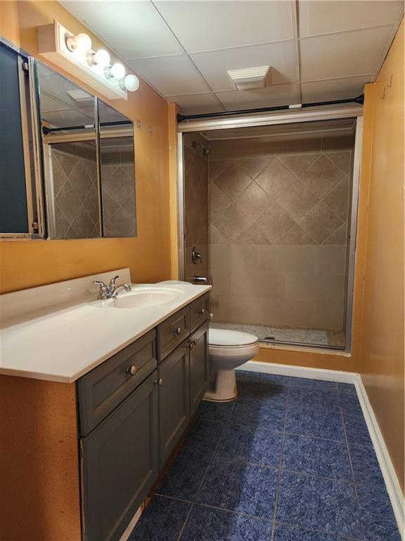 3258 Old Salem Road Southeast Conyers, GA 30013 - Photo 6 of 38 a bathroom with a sink and a large mirror