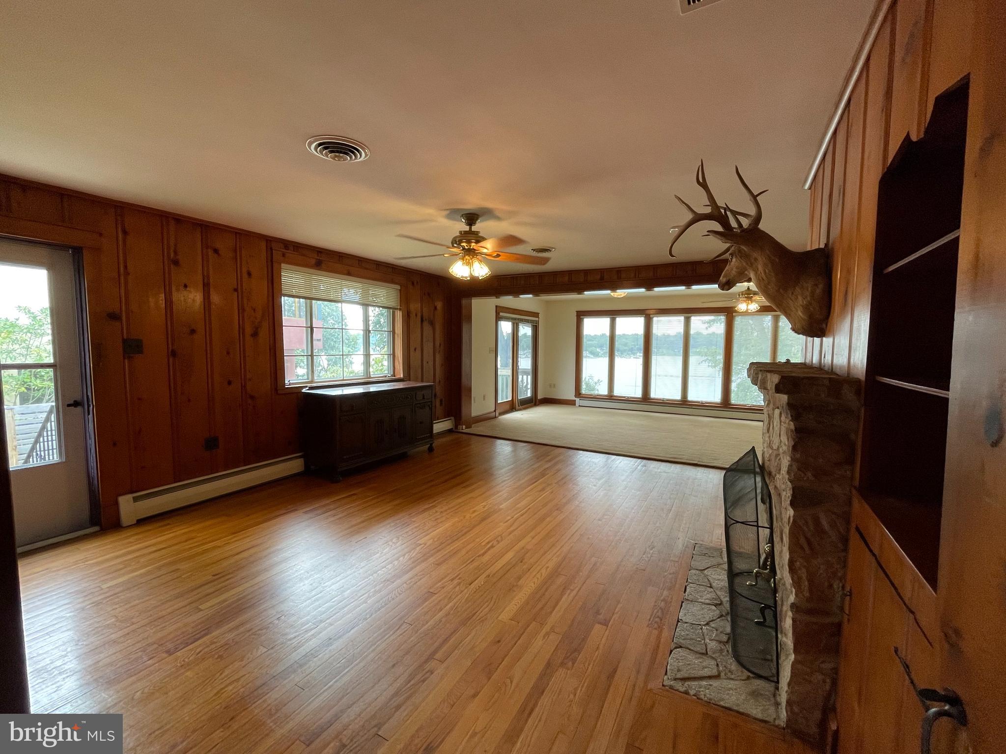 231 Cape St John Road Annapolis, MD 21401 - Photo 9 of 39 Beautiful hardwood floors