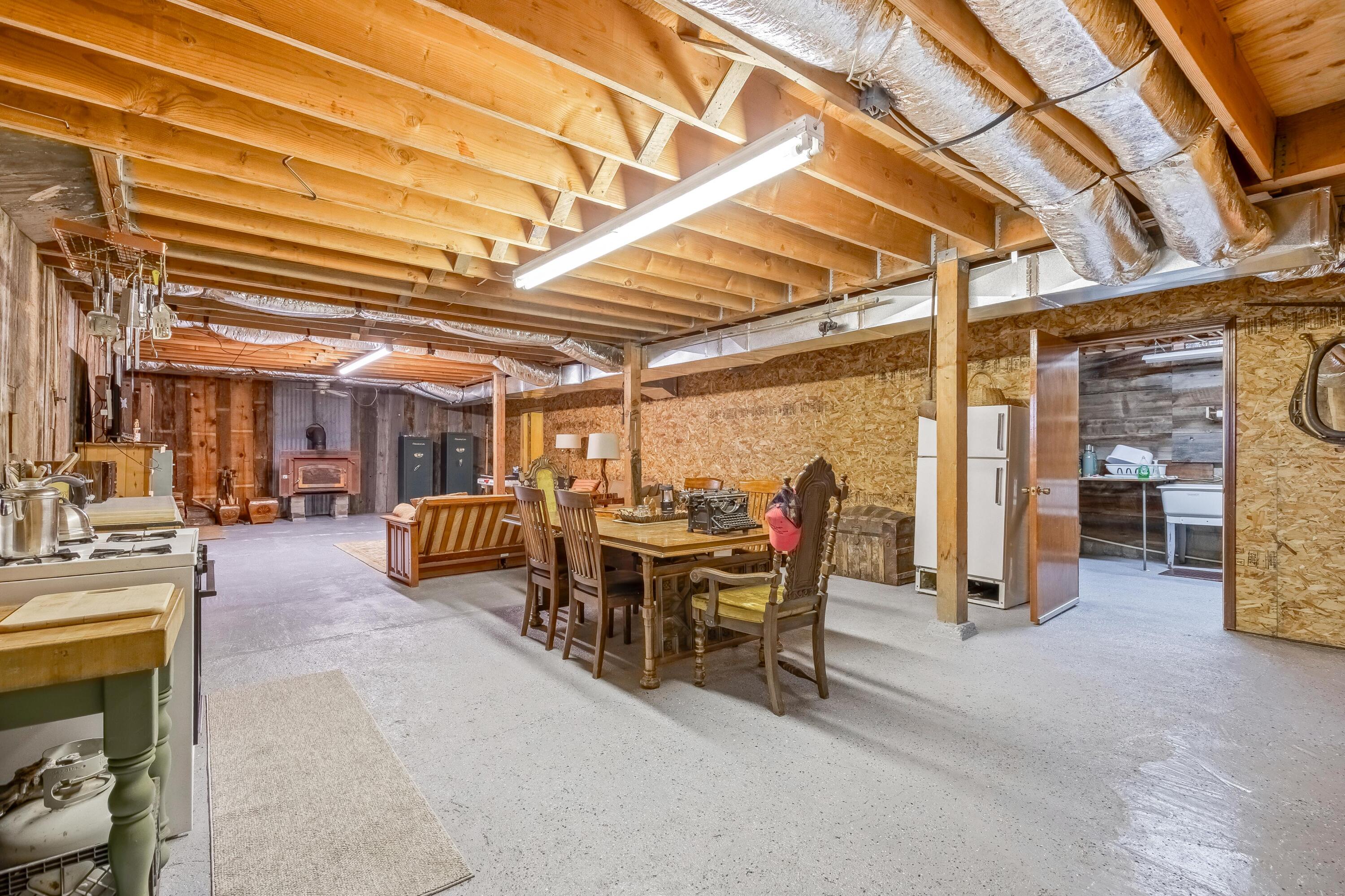 25887 Weberg Road Paulina, OR 97751 - Photo 20 of 46 a view of a patio with table and chairs