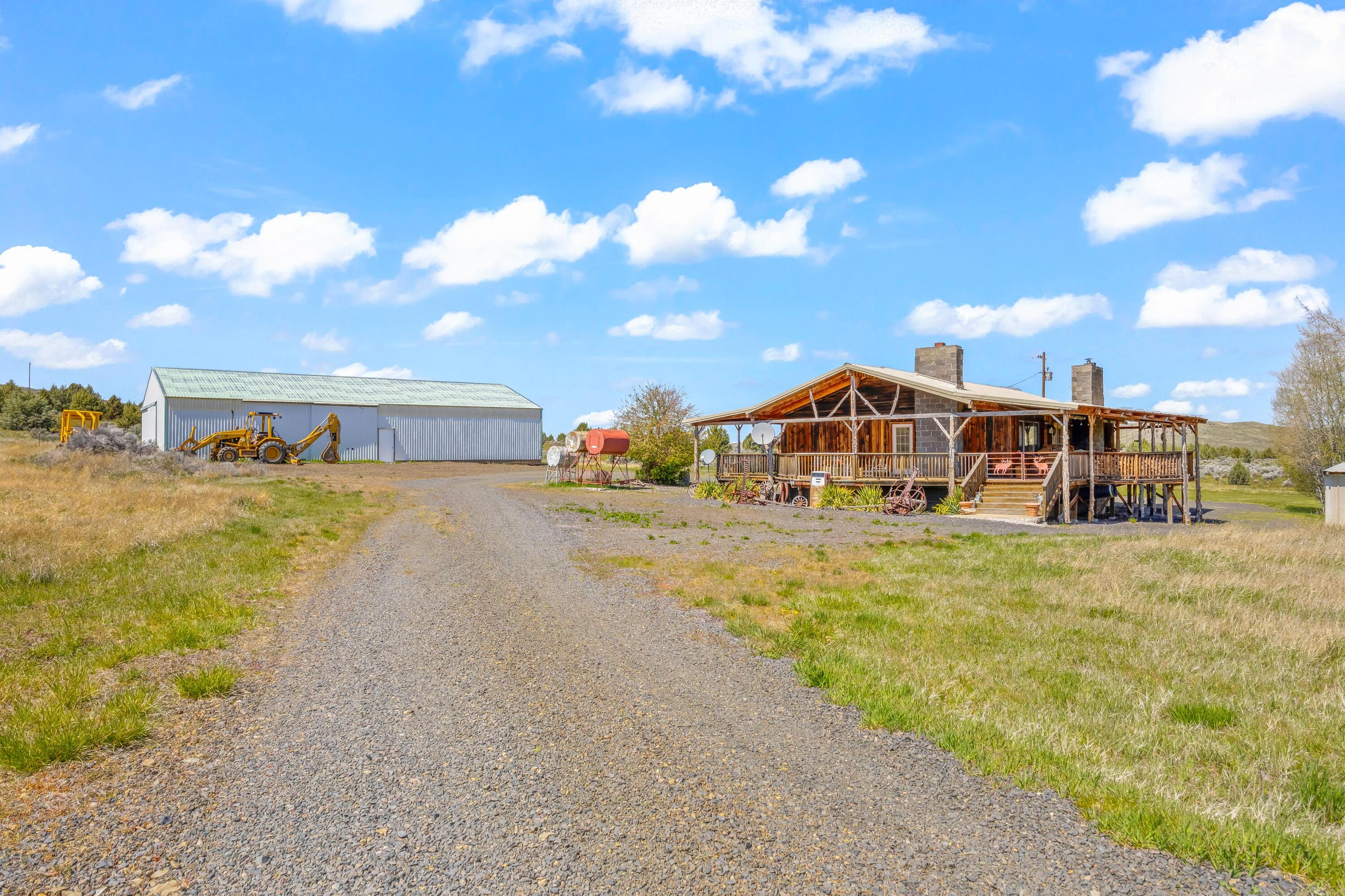25887 Weberg Road Paulina, OR 97751 - Photo 34 of 46 a view of a house with a yard