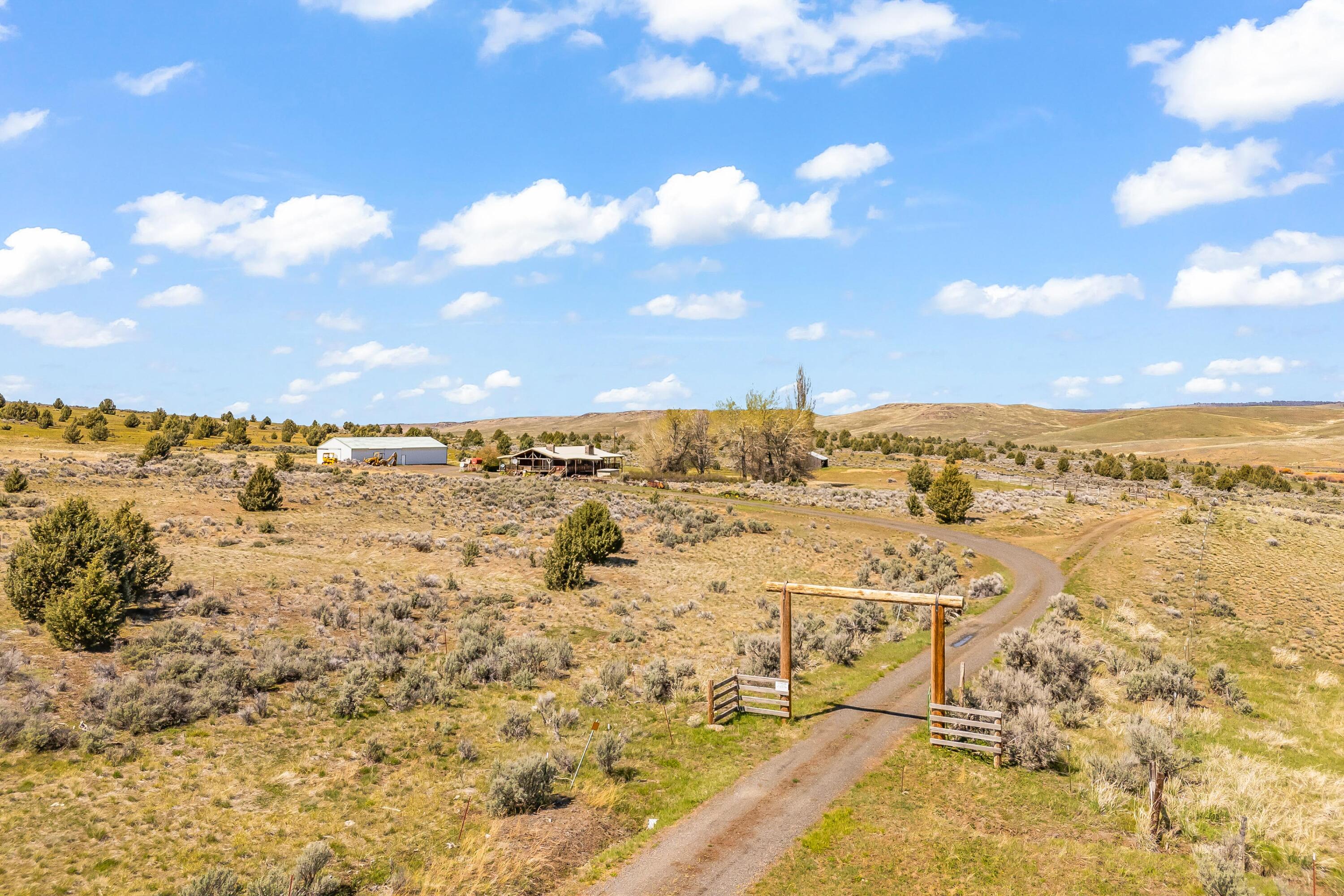 25887 Weberg Road Paulina, OR 97751 - Photo 2 of 46 a view of ocean