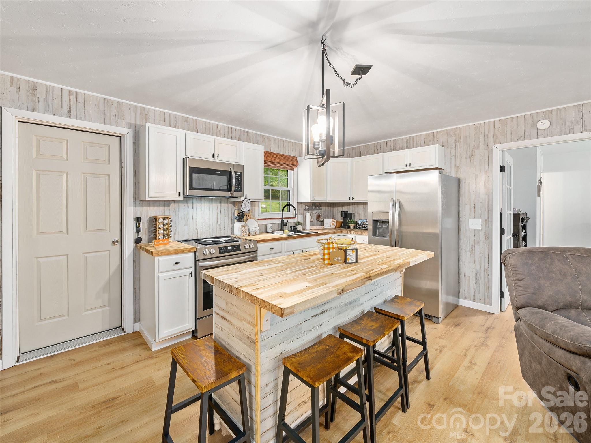 1030 Hughes Gap Road Bakersville, NC 28705 - Photo 3 of 21