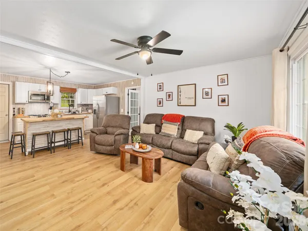 $335,000 | 1030 Hughes Gap Road, Bakersville, NC 28705