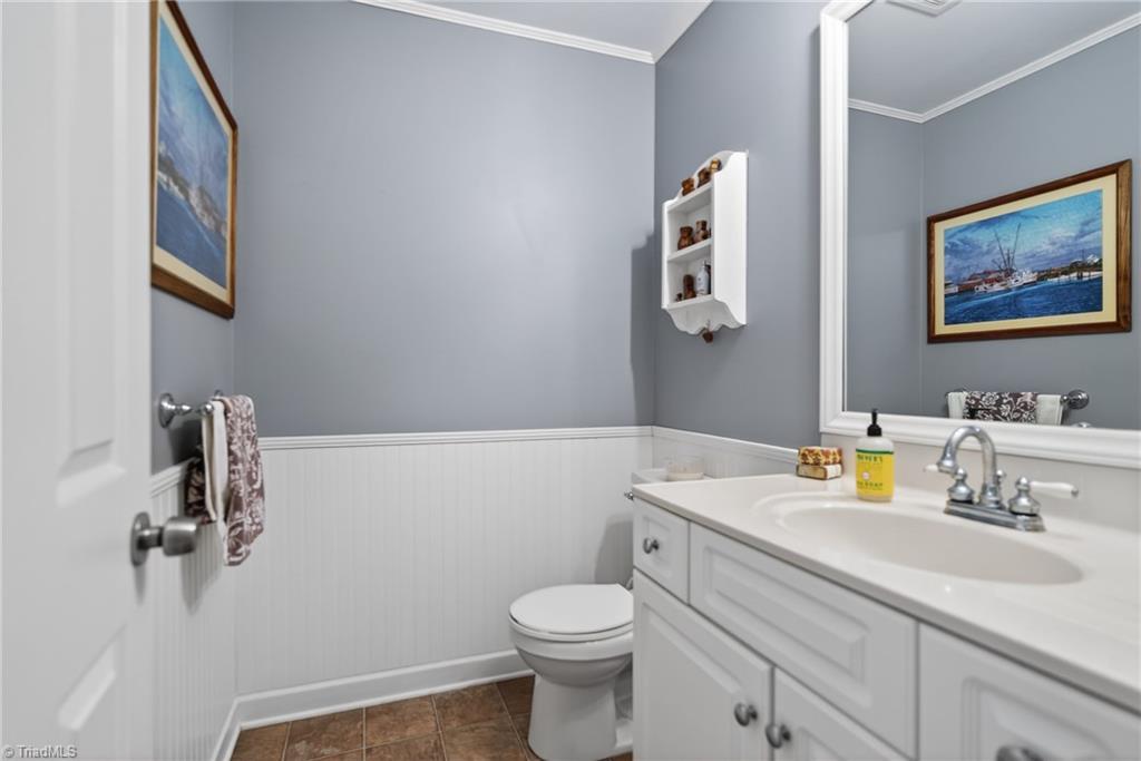 4913 Golden Oaks Drive Oak Ridge, NC 27310 - Photo 19 of 45