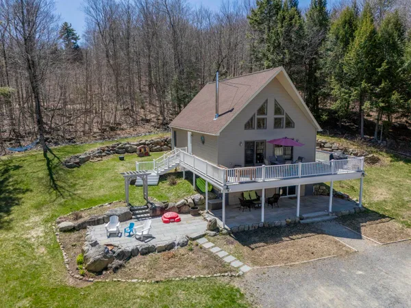 $949,900 | 14 Loyd Lane, Harrisville, NH 03450