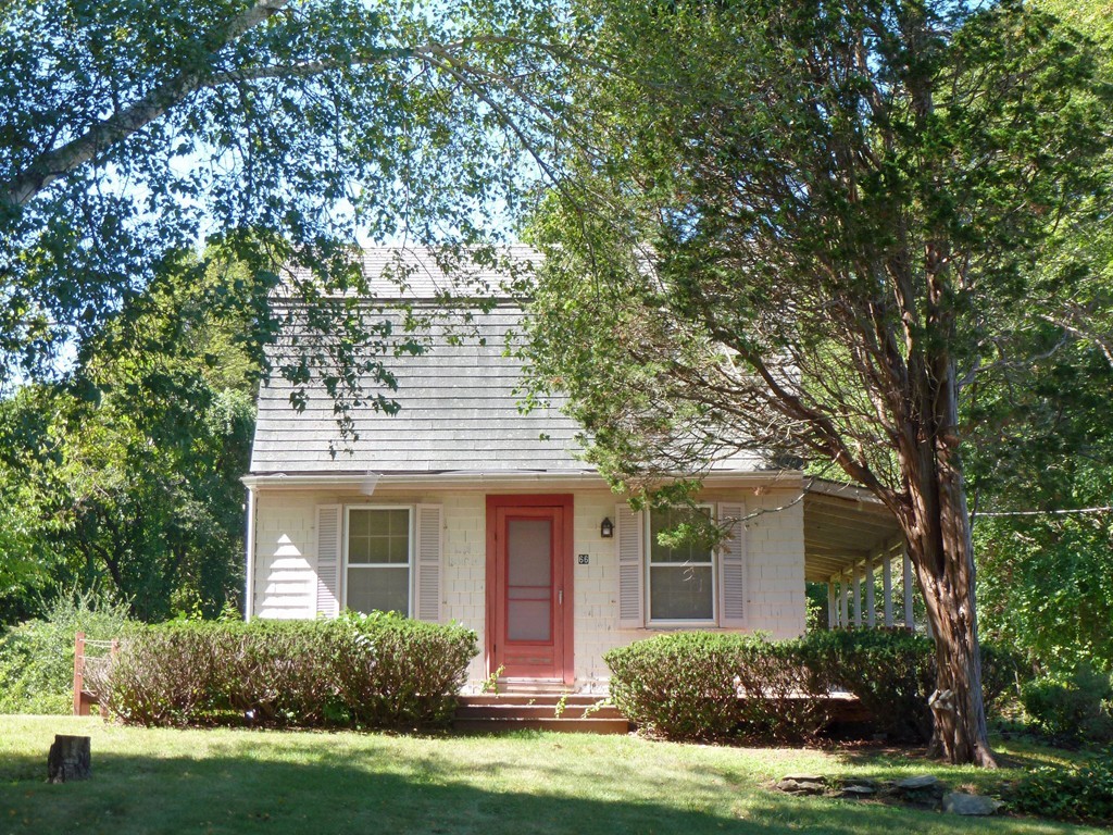 66 Manomet Point Road Plymouth, MA 02360 - Photo 2 of 11 Gallery Image 2