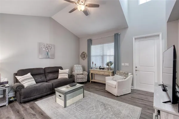 $377,900 | 444 Lime Avenue, Daytona Beach, FL 32124