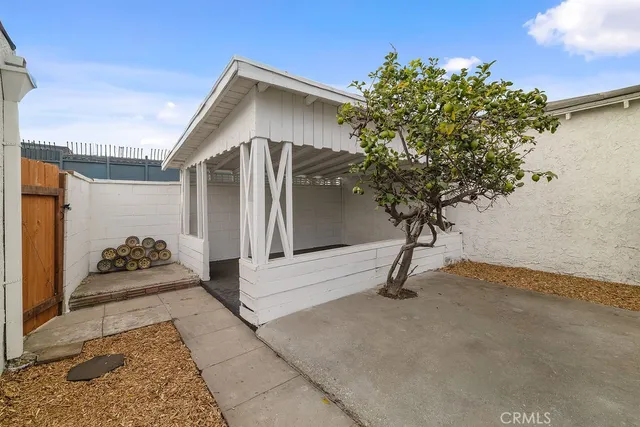 $850,000 | 6119 Haas Avenue, Los Angeles, CA 90047
