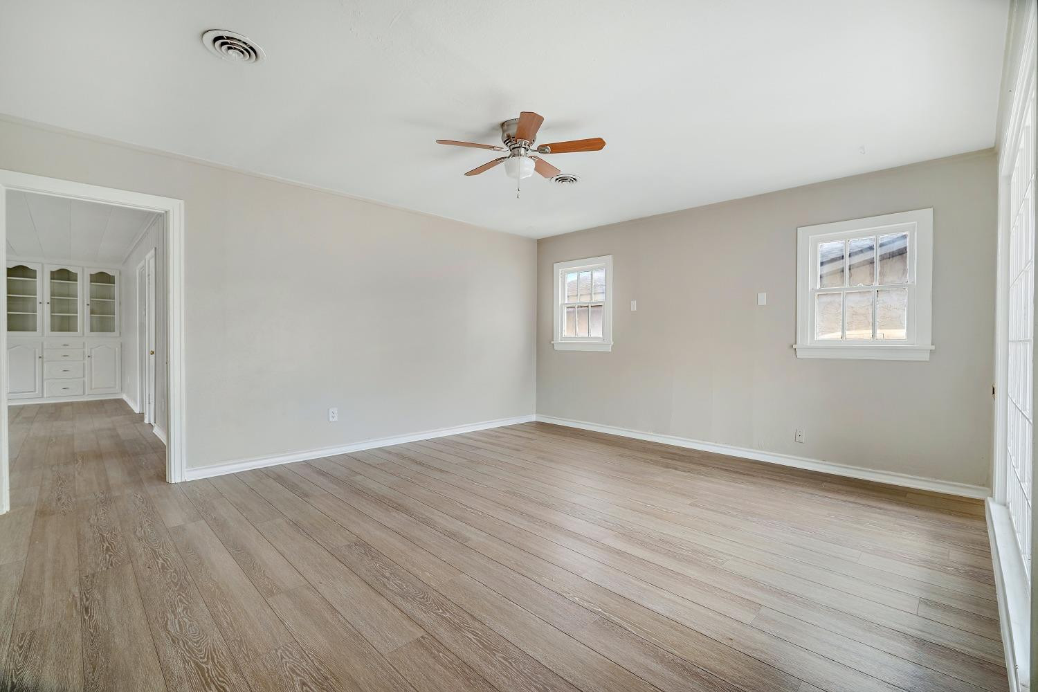 1912 22nd Street Lubbock, TX 79411 - Photo 2 of 21 Photo 2