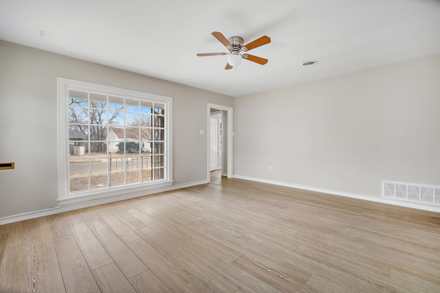 1912 22nd Street Lubbock, TX 79411 - Photo 3 of 21 Photo 3