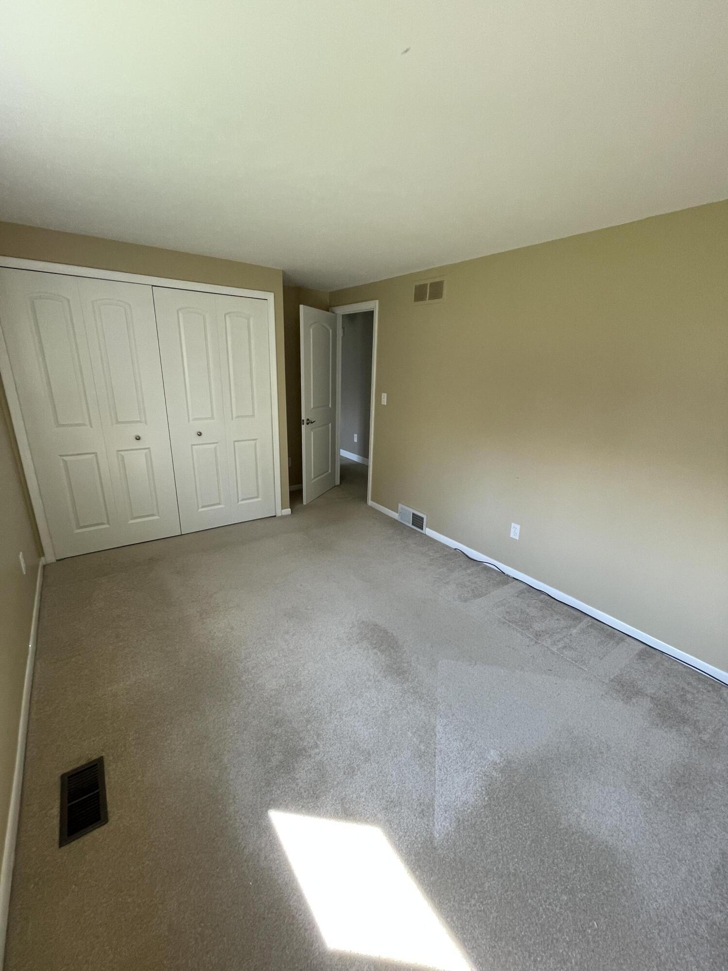 60000 Romeo Plank Road Ray, MI 48096 - Photo 10 of 16 IMG_3996