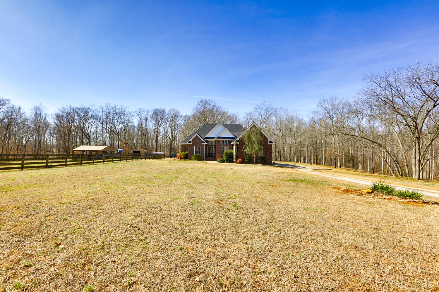 42 Partin Road Taft, TN 38488 - Photo 2 of 30 a view of pool and snow in the background