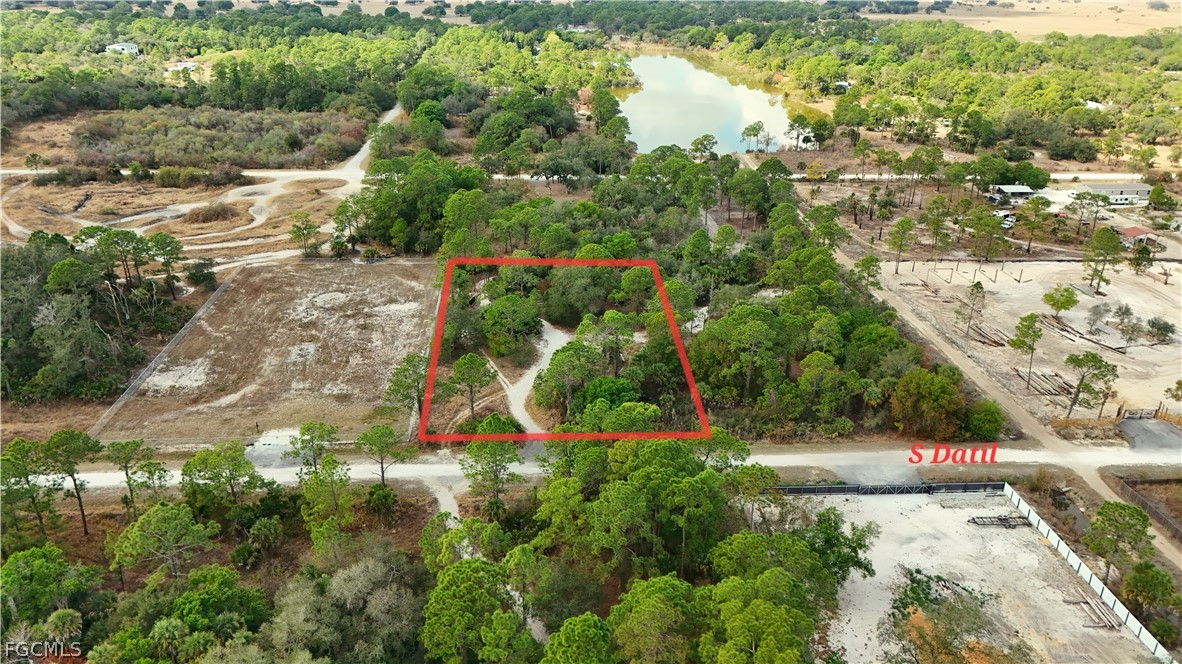 620 South Datil Street Clewiston, FL 33440 - Photo 8 of 9 a view of outdoor space and yard