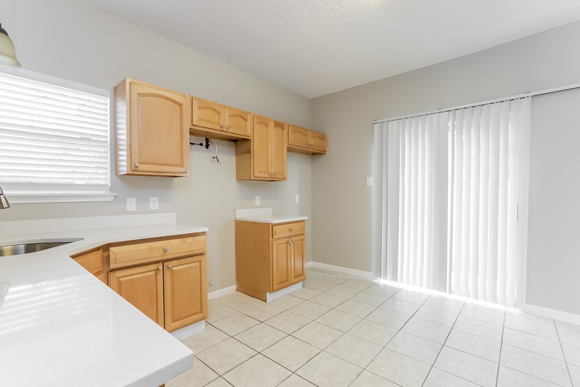 7744 Ellis Drive Houston, TX 77489 - Photo 5 of 17