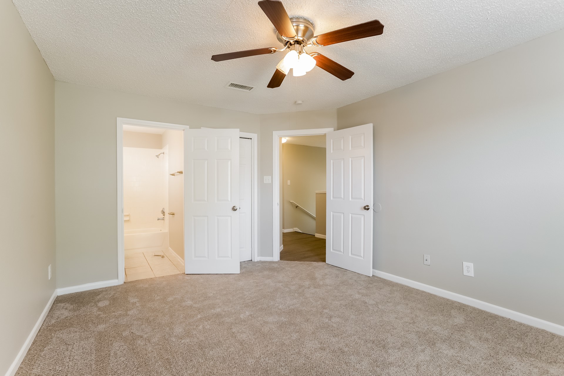 7744 Ellis Drive Houston, TX 77489 - Photo 6 of 17 an empty room and chandelier fan