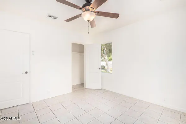 $2,700 | 2441 East Edgemont Avenue, Phoenix, AZ 85008