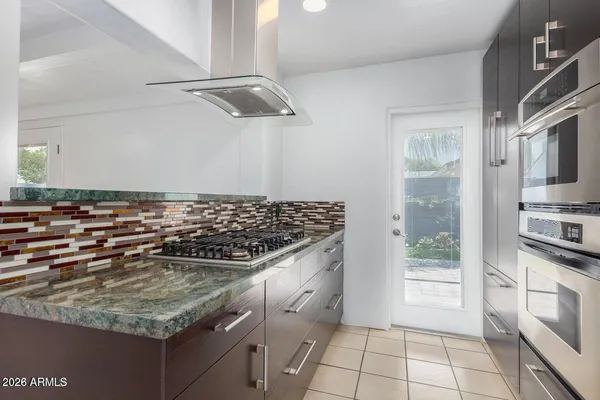 $2,700 | 2441 East Edgemont Avenue, Phoenix, AZ 85008