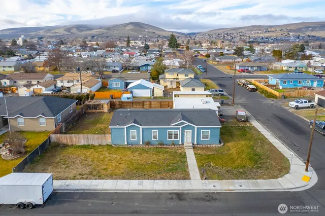 $359,000 | 159 Ivy Street Northeast, Ephrata, WA 98823