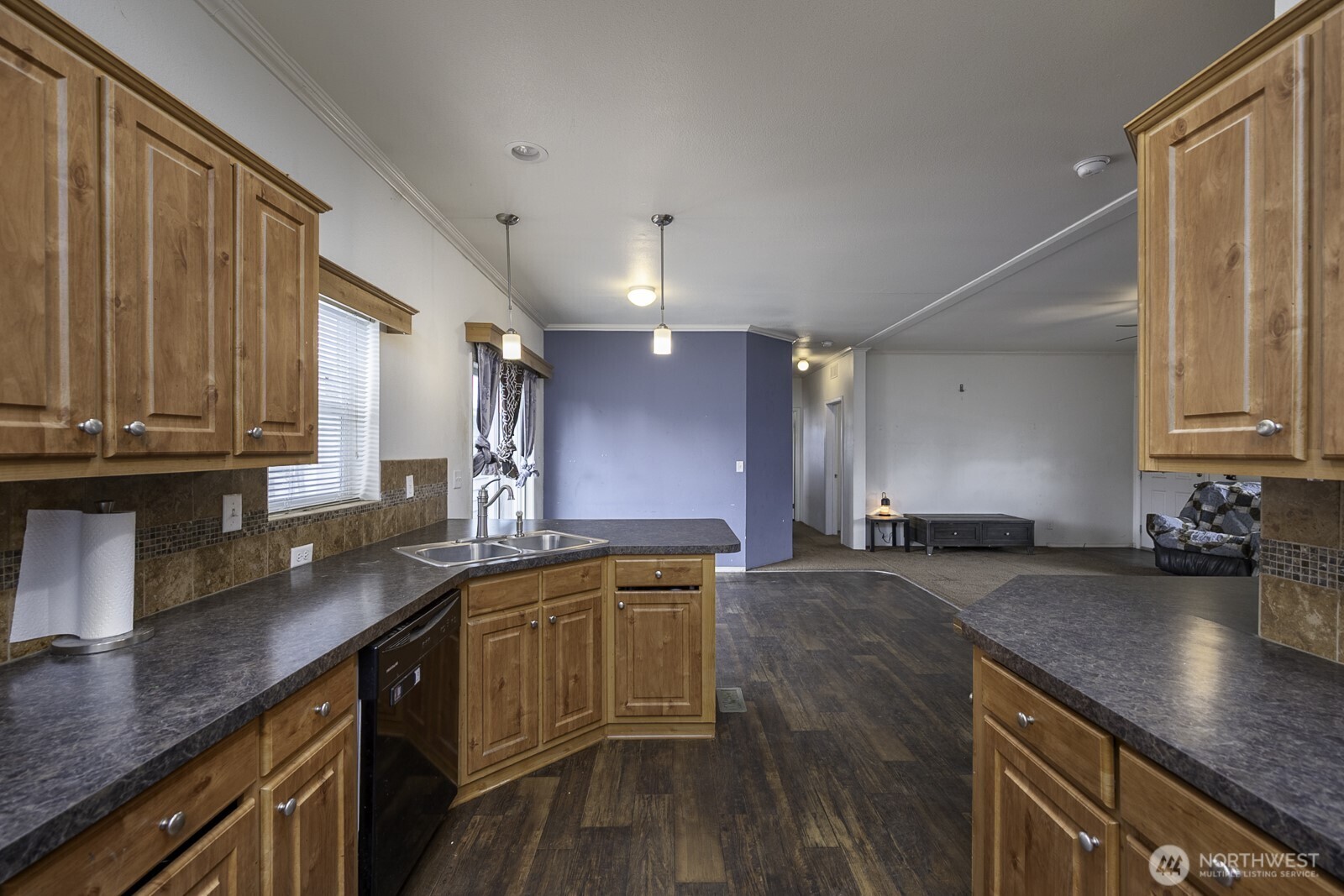 159 Ivy Street Northeast Ephrata, WA 98823 - Photo 2 of 20