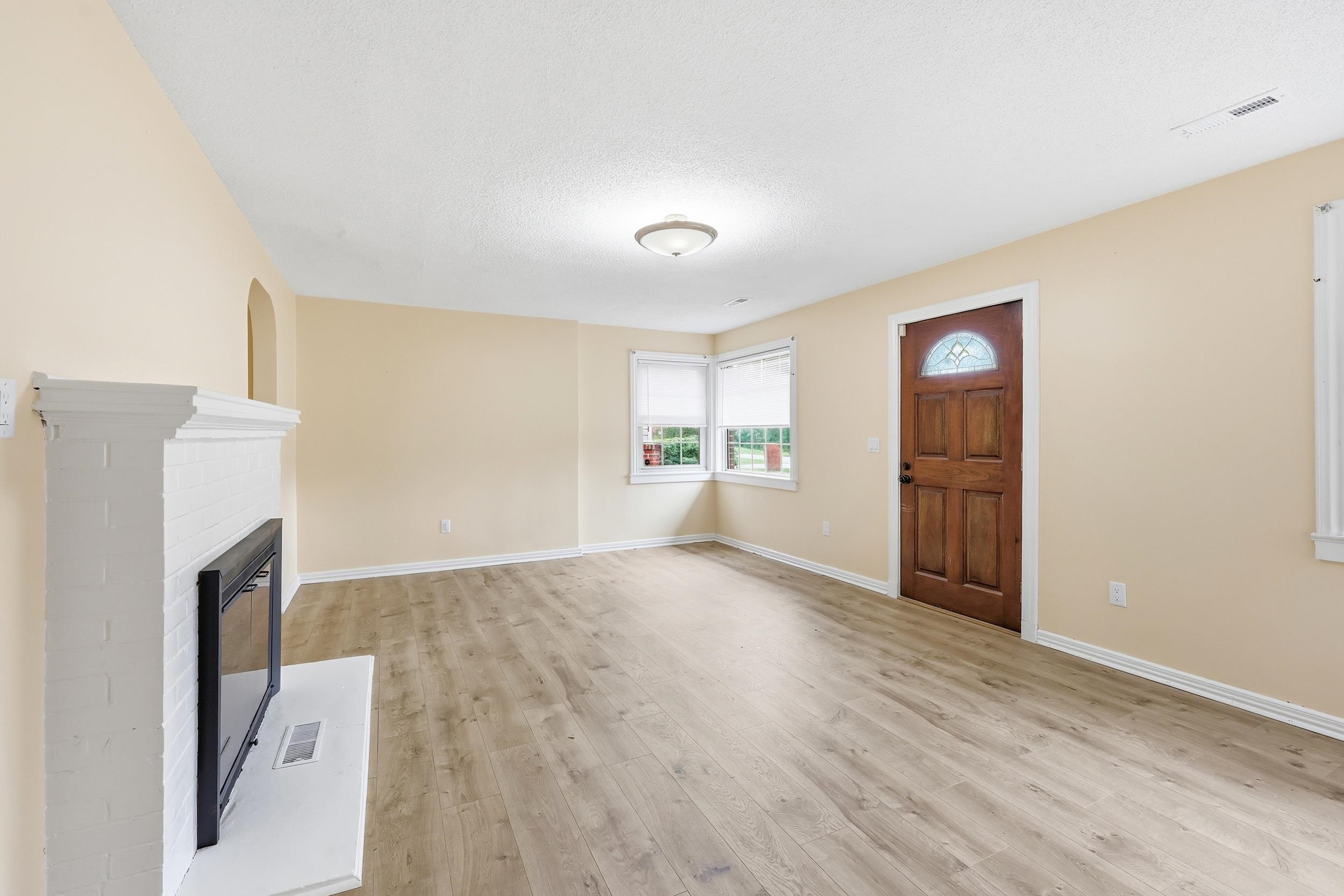 1515 Oak Street Georgetown, SC 29440 - Photo 4 of 36