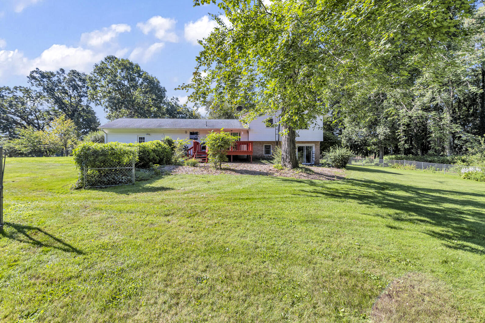 11310 Mackie Road Parma, MI 49269 - Photo 8 of 59 0N0A6761