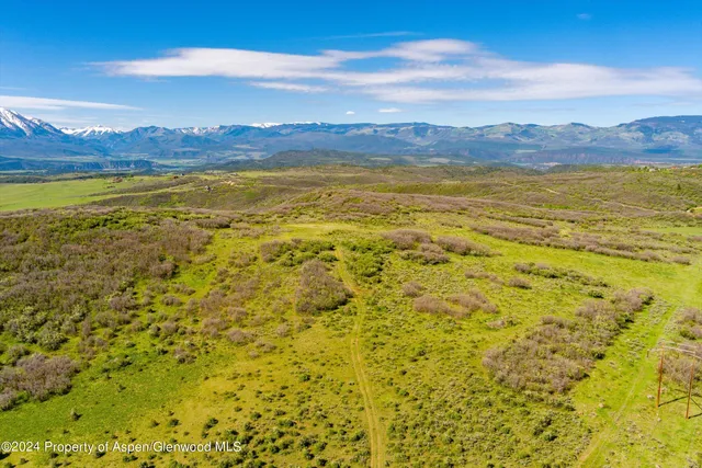 $899,900 | 436 White Tail Drive, Glenwood Springs, CO 81601