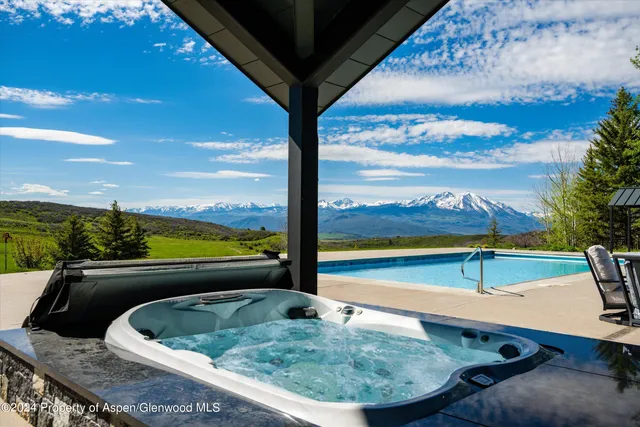 $899,900 | 436 White Tail Drive, Glenwood Springs, CO 81601