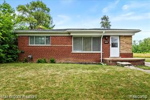 1913 Basil Lane Flint, MI 48504 - Photo 1 of 22