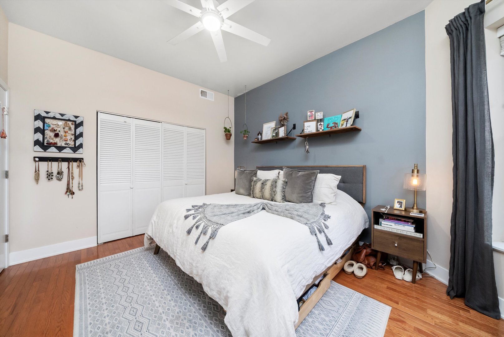 2839 North Burling Street, Unit 3N Chicago, IL 60657 - Photo 16 of 32