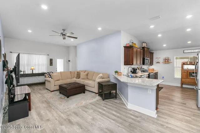 $379,900 | 711 Tupelo Circle, Cocoa, FL 32926