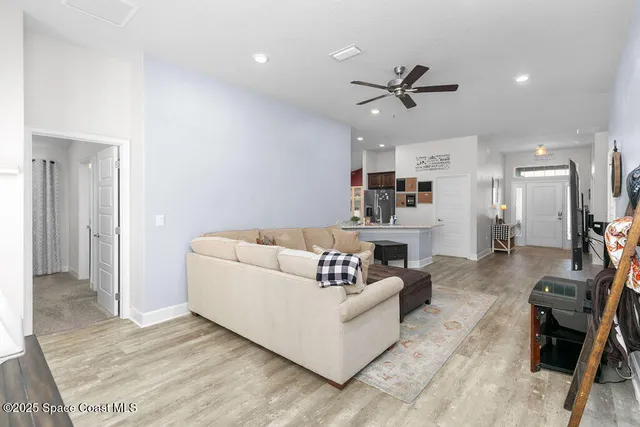 $379,900 | 711 Tupelo Circle, Cocoa, FL 32926