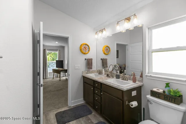 $379,900 | 711 Tupelo Circle, Cocoa, FL 32926