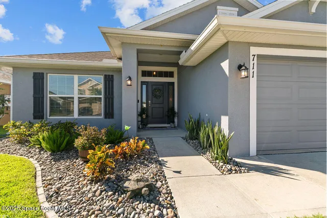 $379,900 | 711 Tupelo Circle, Cocoa, FL 32926