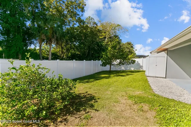 $379,900 | 711 Tupelo Circle, Cocoa, FL 32926