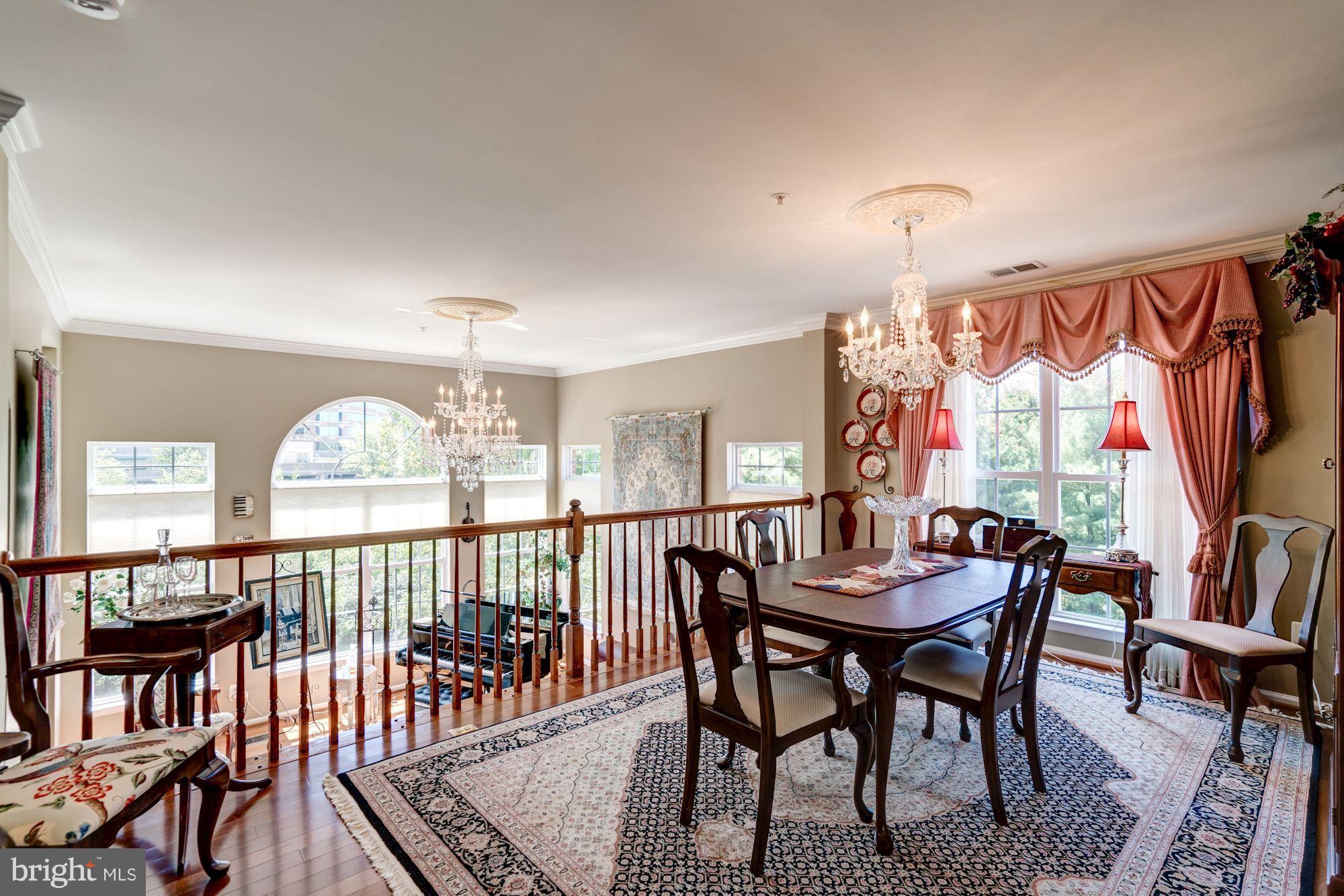 12099 Trumbull Way Reston, VA 20190 - Photo 10 of 30 Overlooks expansive living room